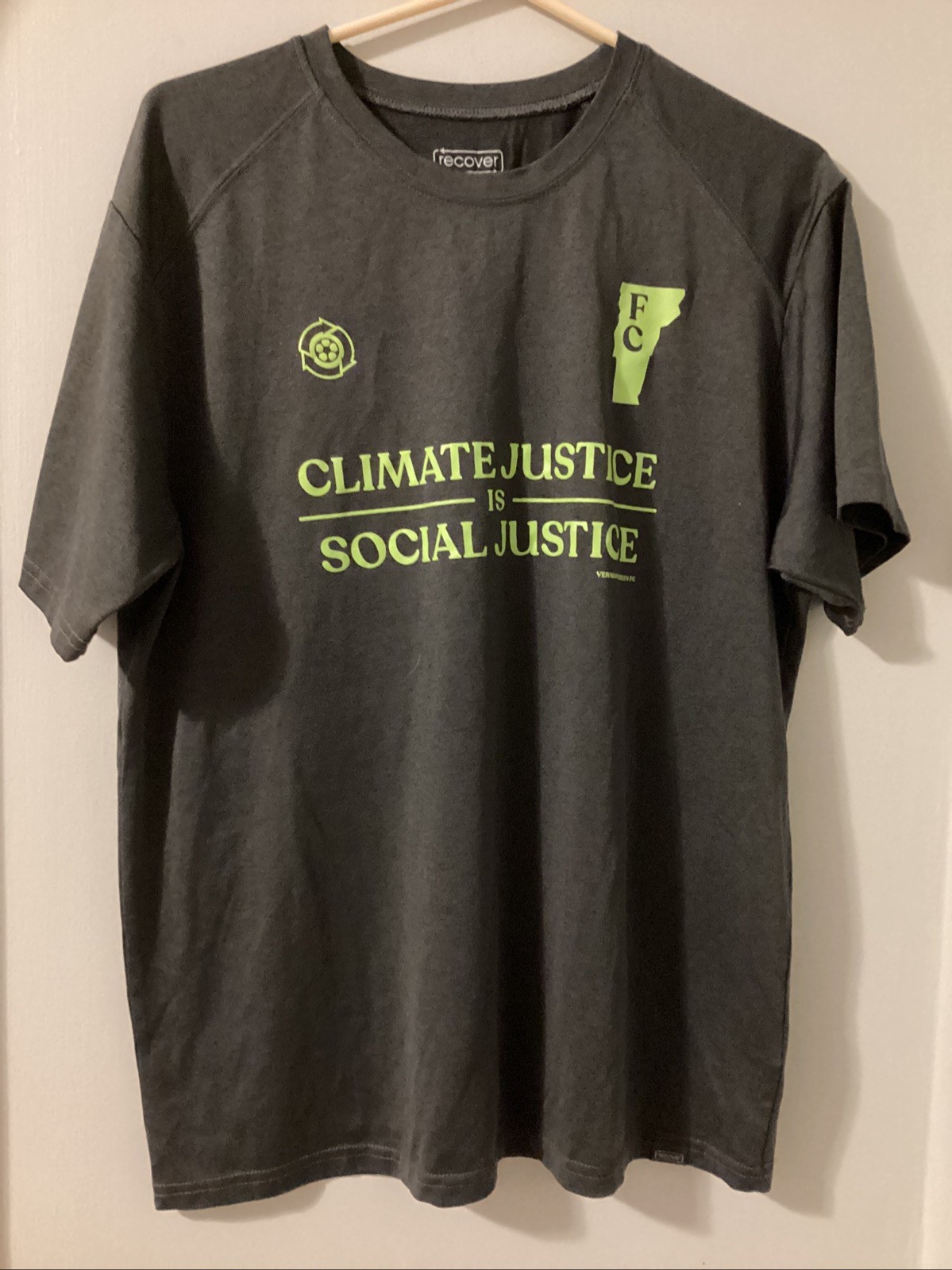 Vermont FC Men’s Large Dark Grey Climate Justice Is Social Justice Tee Shirt