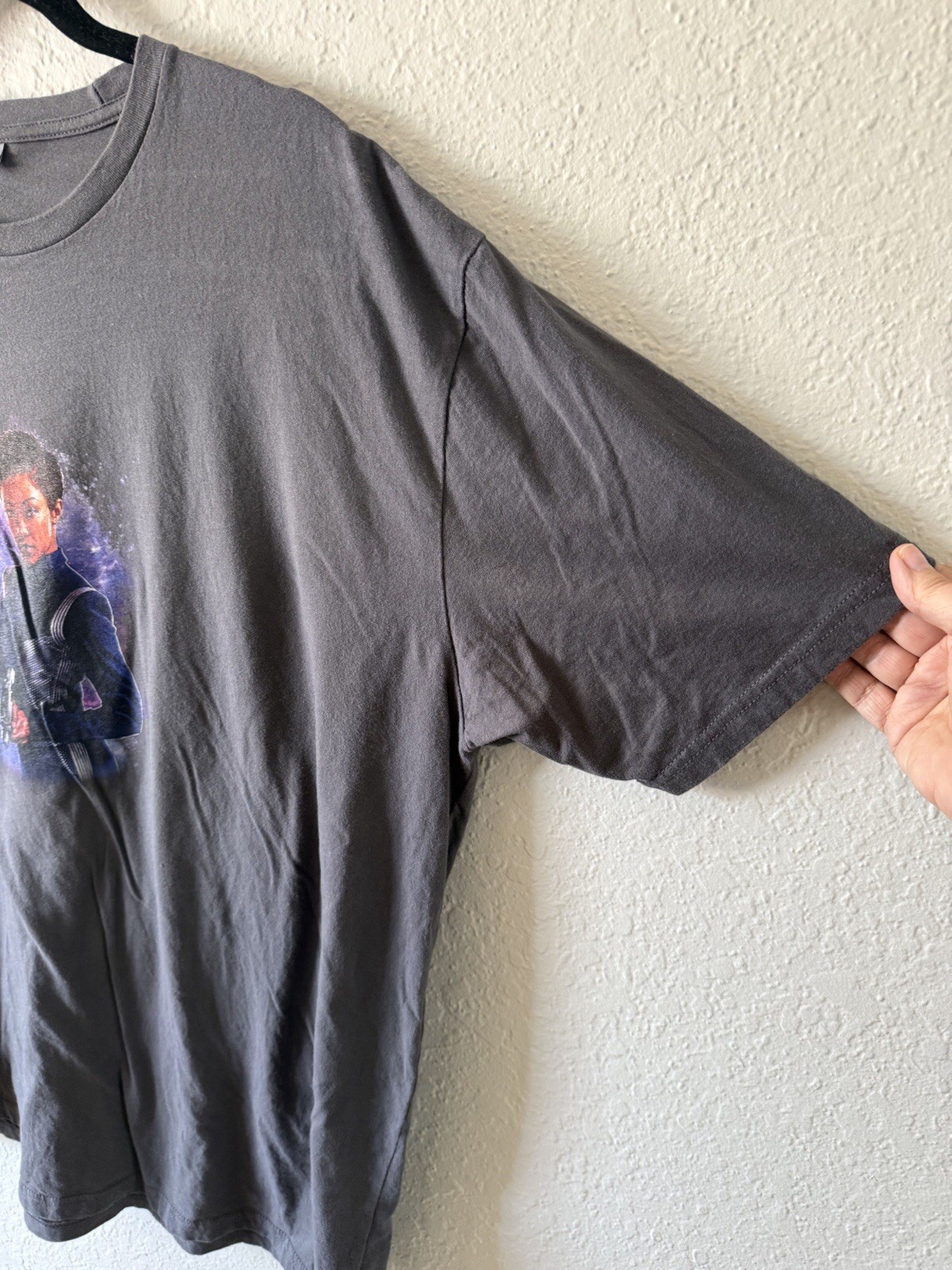 Star Trek Discovery Captain Burnham Graphic T-Shirt Men’s 3XL Gray Cotton