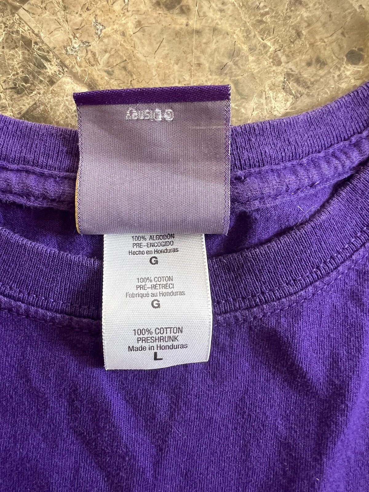 official Disney’s Aladdin Purple & Gold Logo T-shirt adult size Large