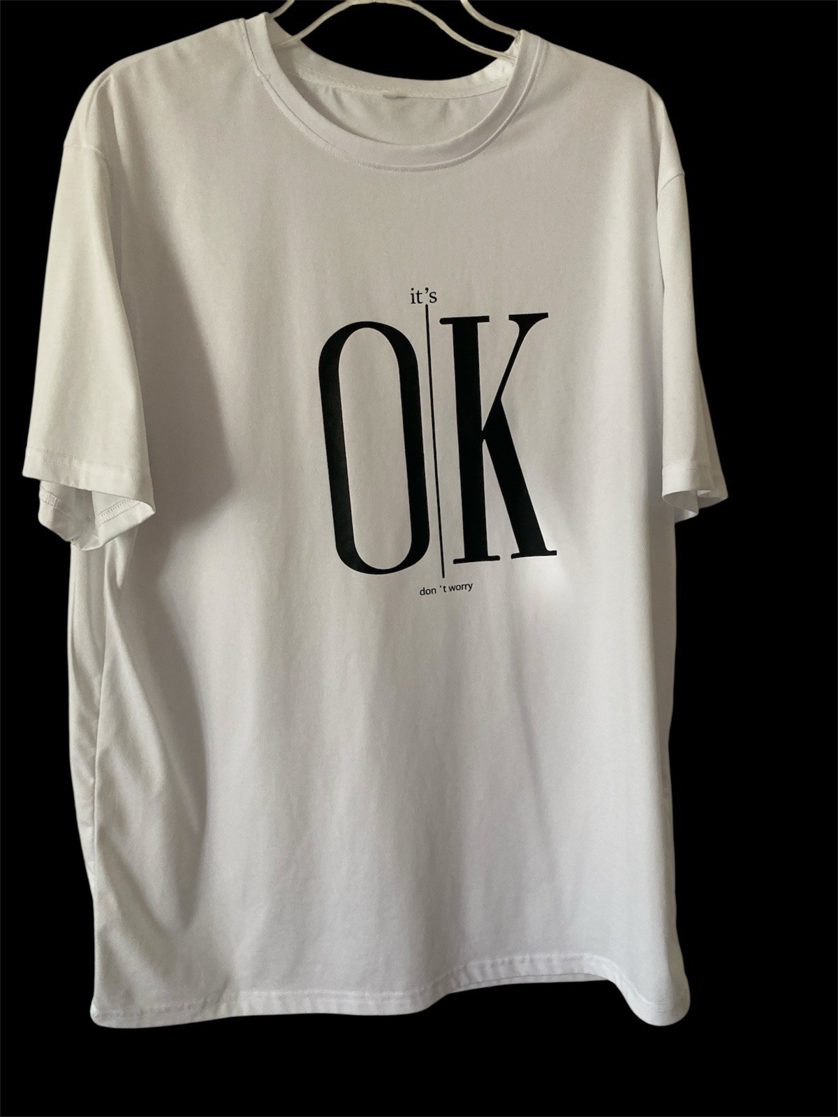 It’s Ok Don’t Worry -White Top Men’s Size XXL Lightweight Excellent Condition