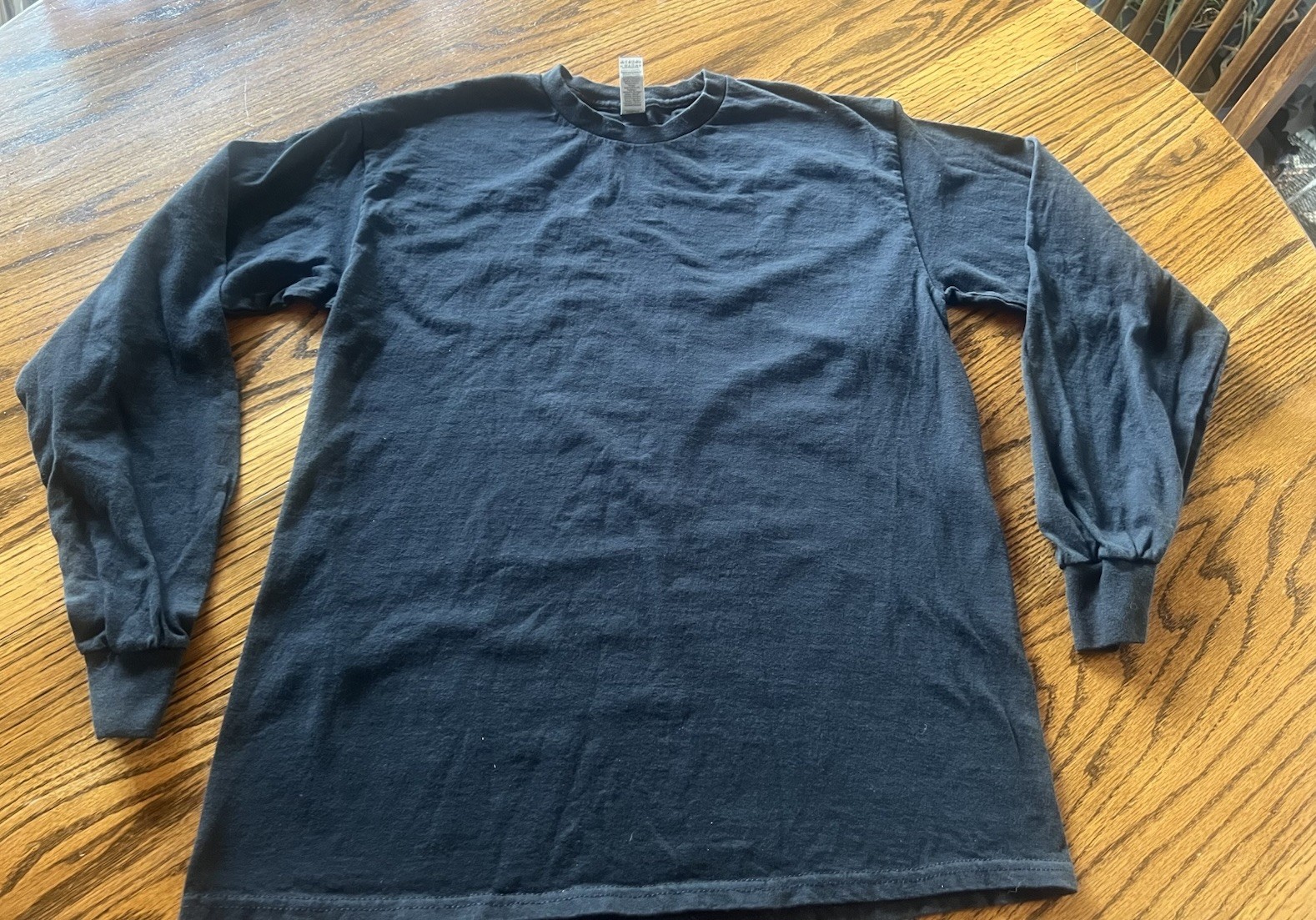 GILDAN 2 MEN’S BLACK LONG SLEEVED T SHIRTS