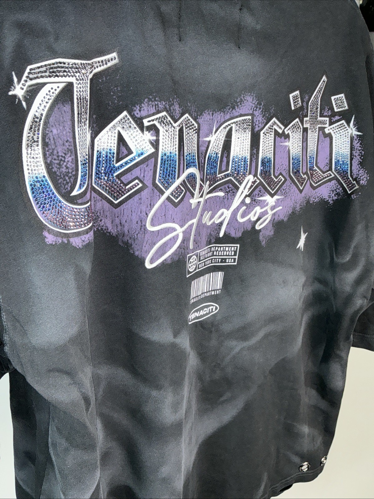 NEW Tenaciti Men’s Streetwear T-Shirt Size Medium (MSRP $120)