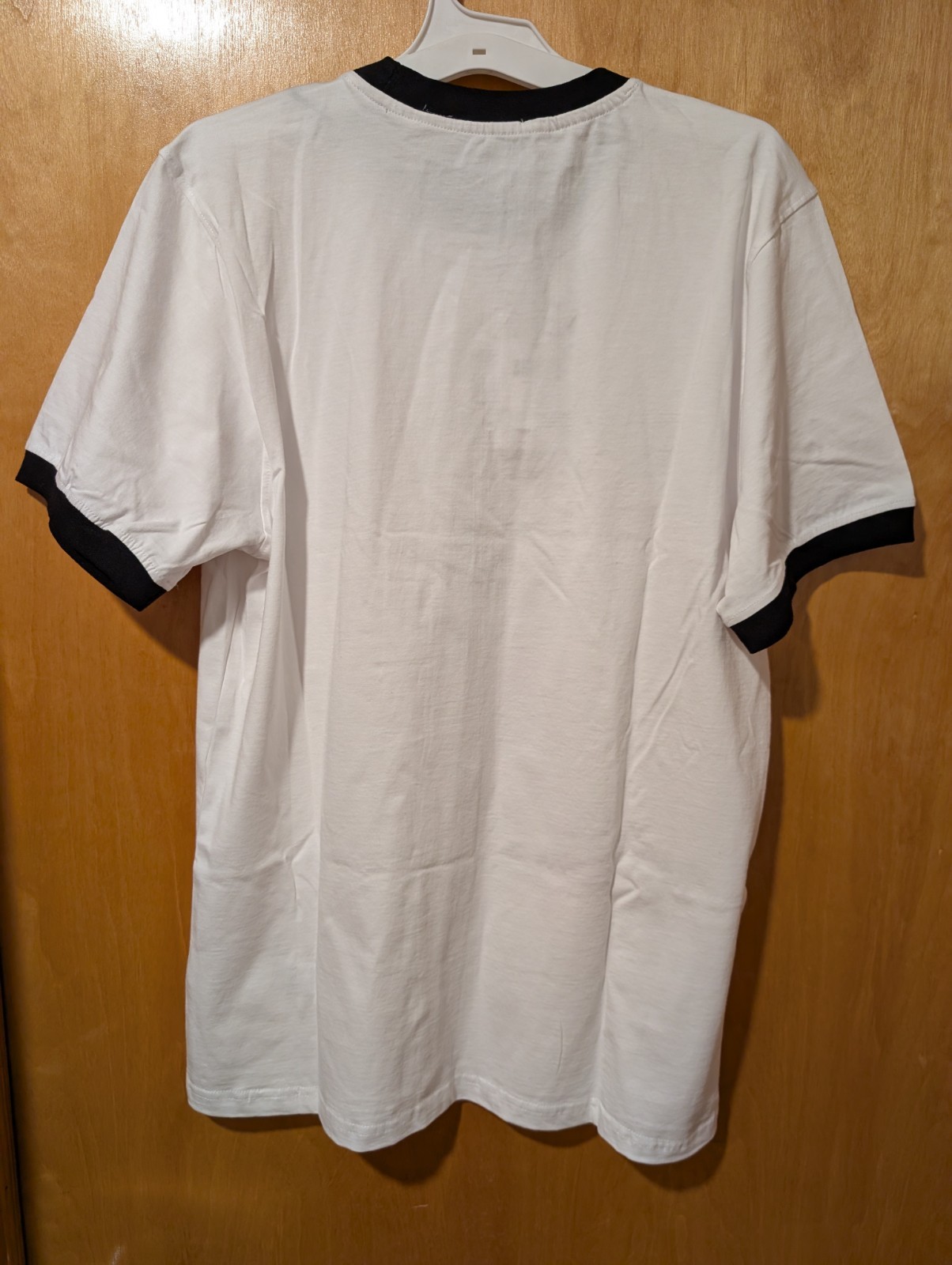 MOSCHINO MILANO SMILEY MADE IN PORTUGAL NEW MEN’S WHITE T-SHIRT SIZE 38 US