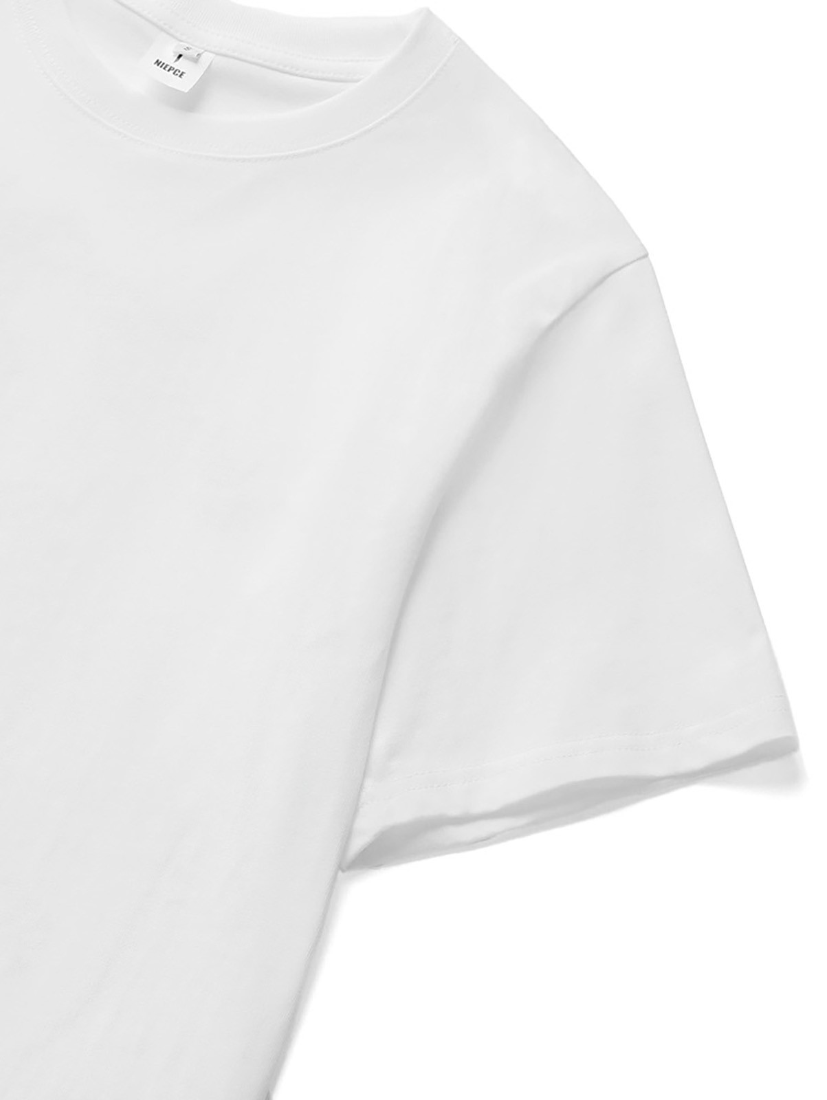Niepce Japanese Streetwear Embroidery T-shirt Koi Graphic Tee for Men