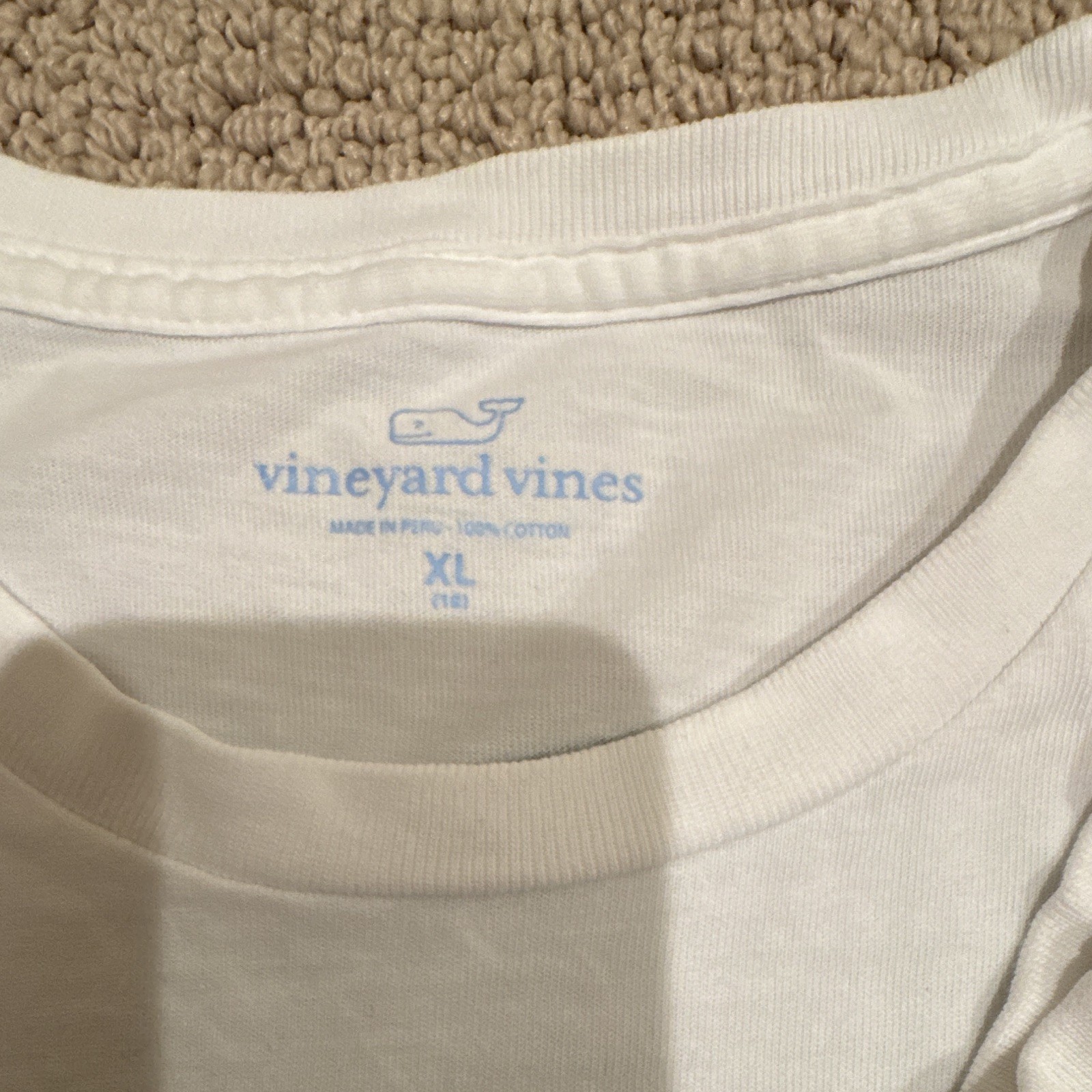 Vineyard Vines Kids XL White Long Sleeve Pocket Whale St. Patrick’s Tee