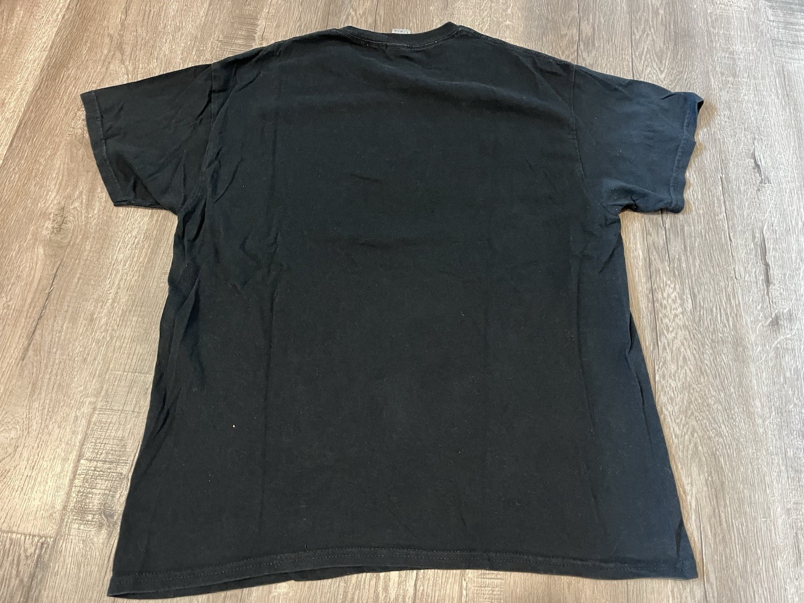 Metallica One Shirt. Preowned Size Large. Good Condition.
