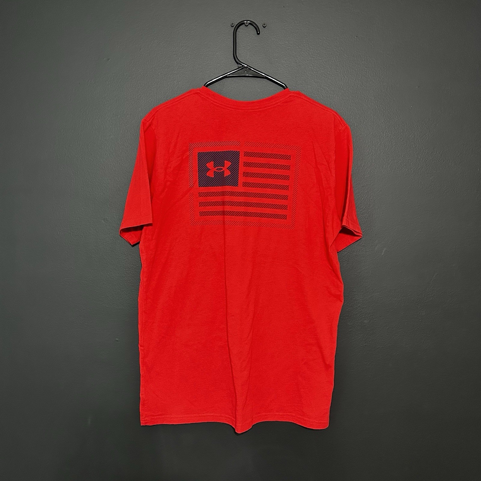 Under Armour Men’s Large Freedom Flag Variation Logo Short Sleeve T-shirt Red