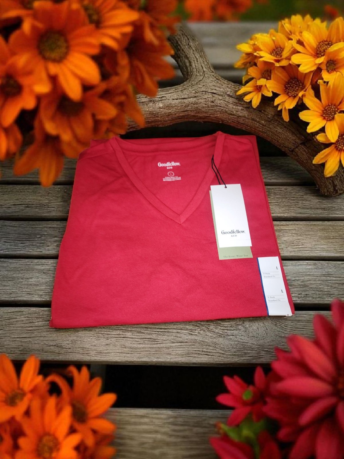 LOT OF 3** Teal,Gray And Red Goodfellow V Neck L Standard Fit Tee