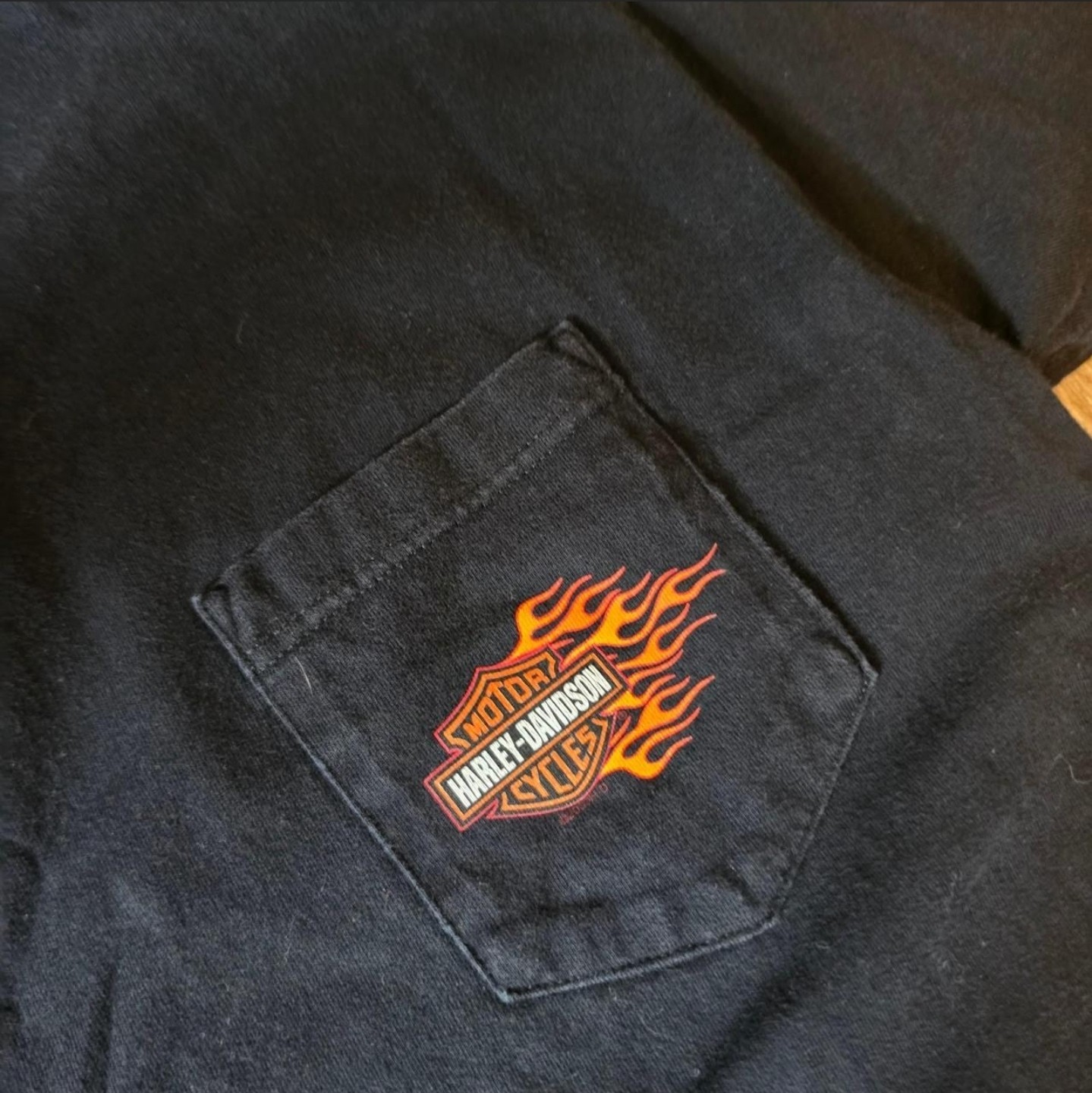 VTG Y2K Harley-Davidson Flame Pocket Tee Size L 2004 Biker Motorcycle Grunge USA