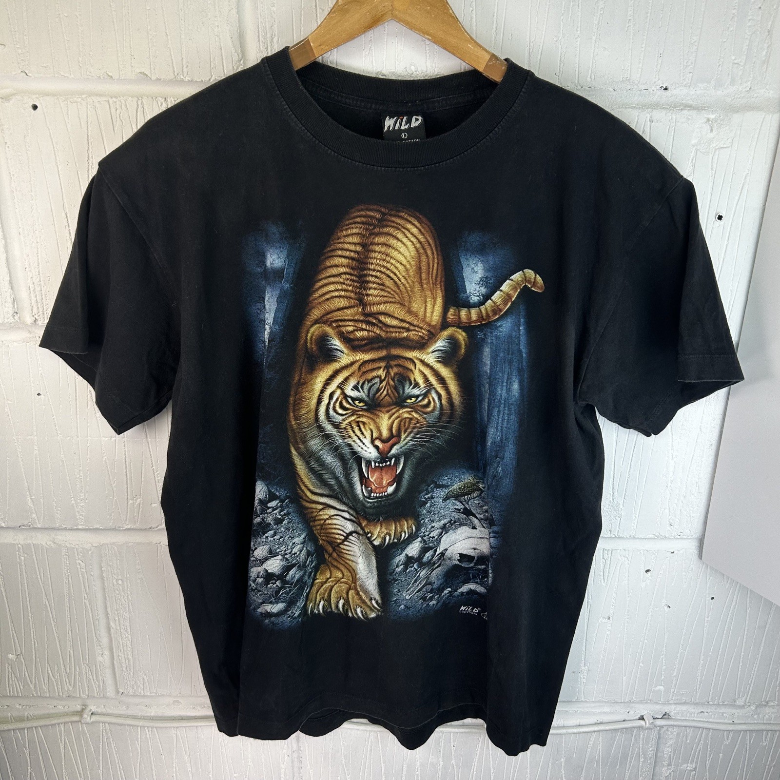 Vintage Tiger T Shirt Mens Large Black Wild Graphic AOP Retro Animal Print Tee