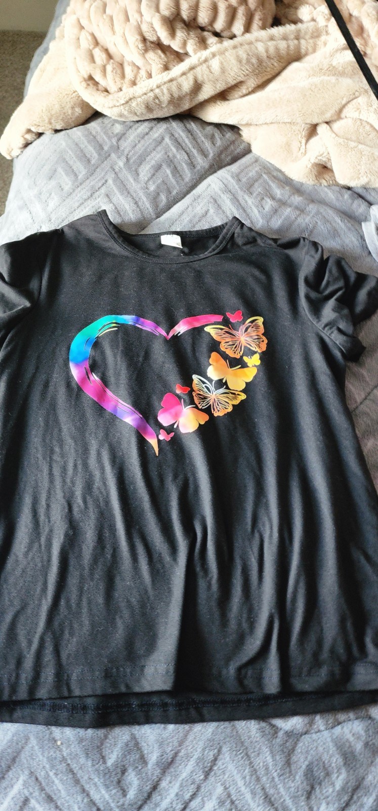 Black Heart & Butterfly Graphic Print T-Shirt Crew Neck Short Sleeve Knit M
