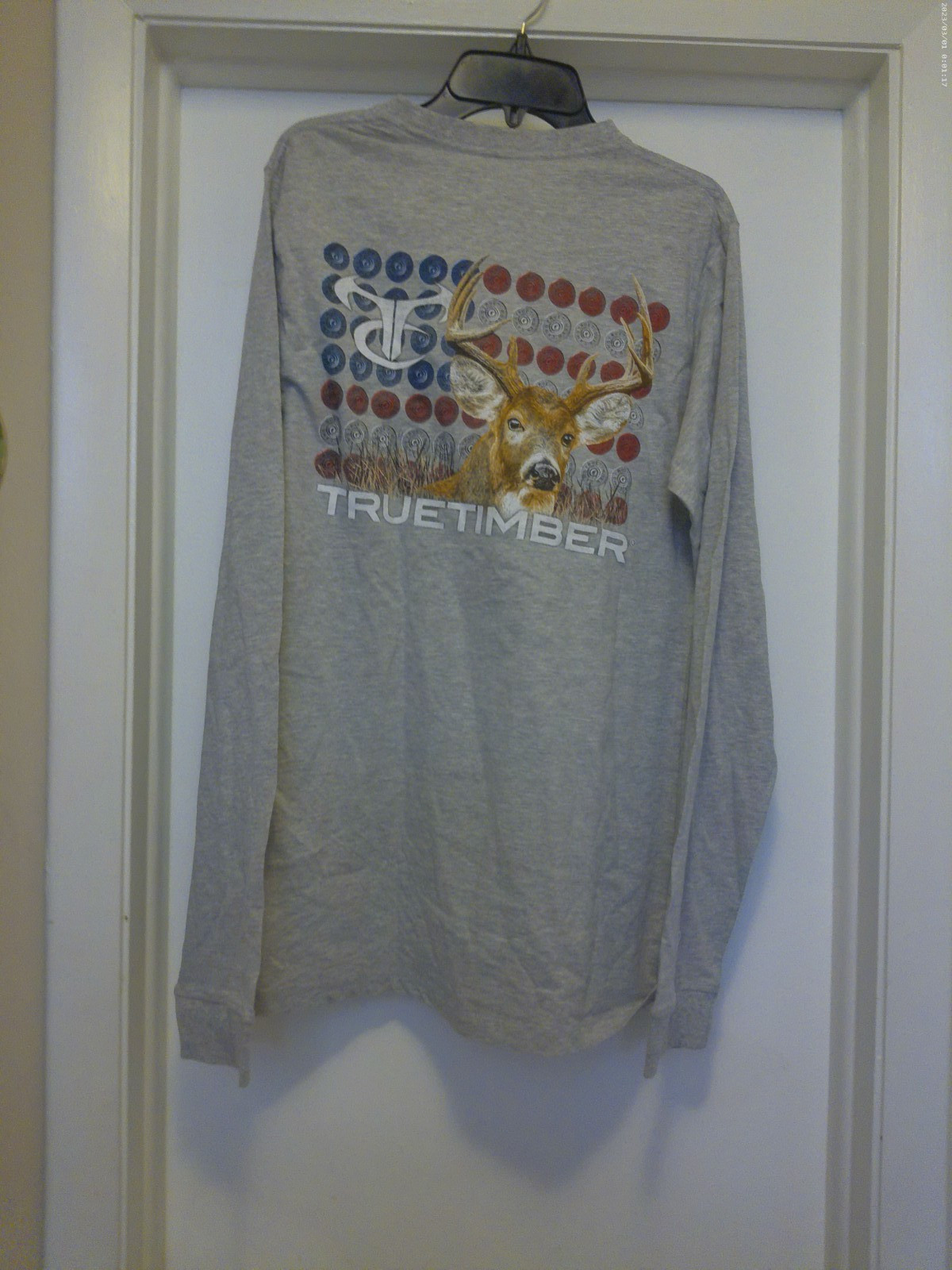 Truetimber Mens Small Deer Long Sleeve T-Shirt (1st photo shows back of tee) New
