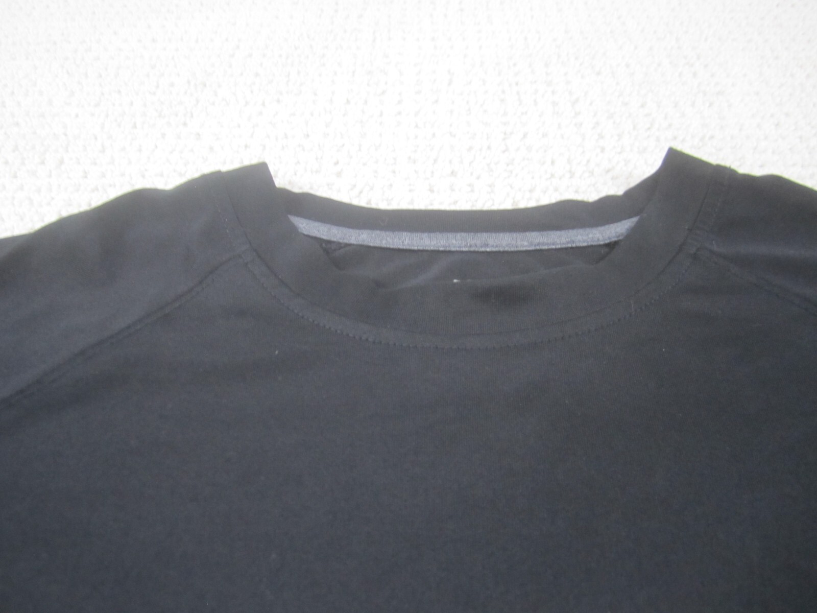 BCG Shirt Mens Large Black Athletic Gym Short Sleeve Polyester Spandex Crew Neck