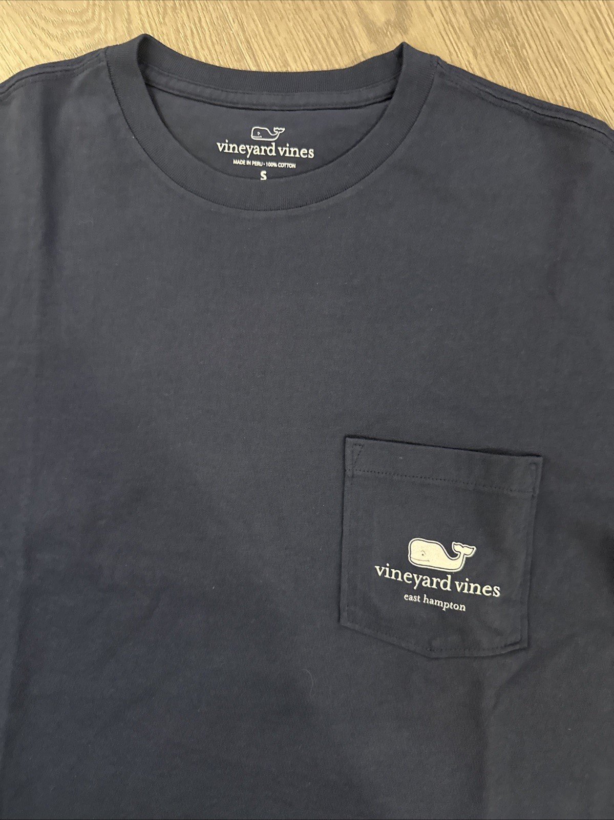 Rare New Vineyard Vines Hamptons Pocket Tee Shirt – Navy – Men’s Small