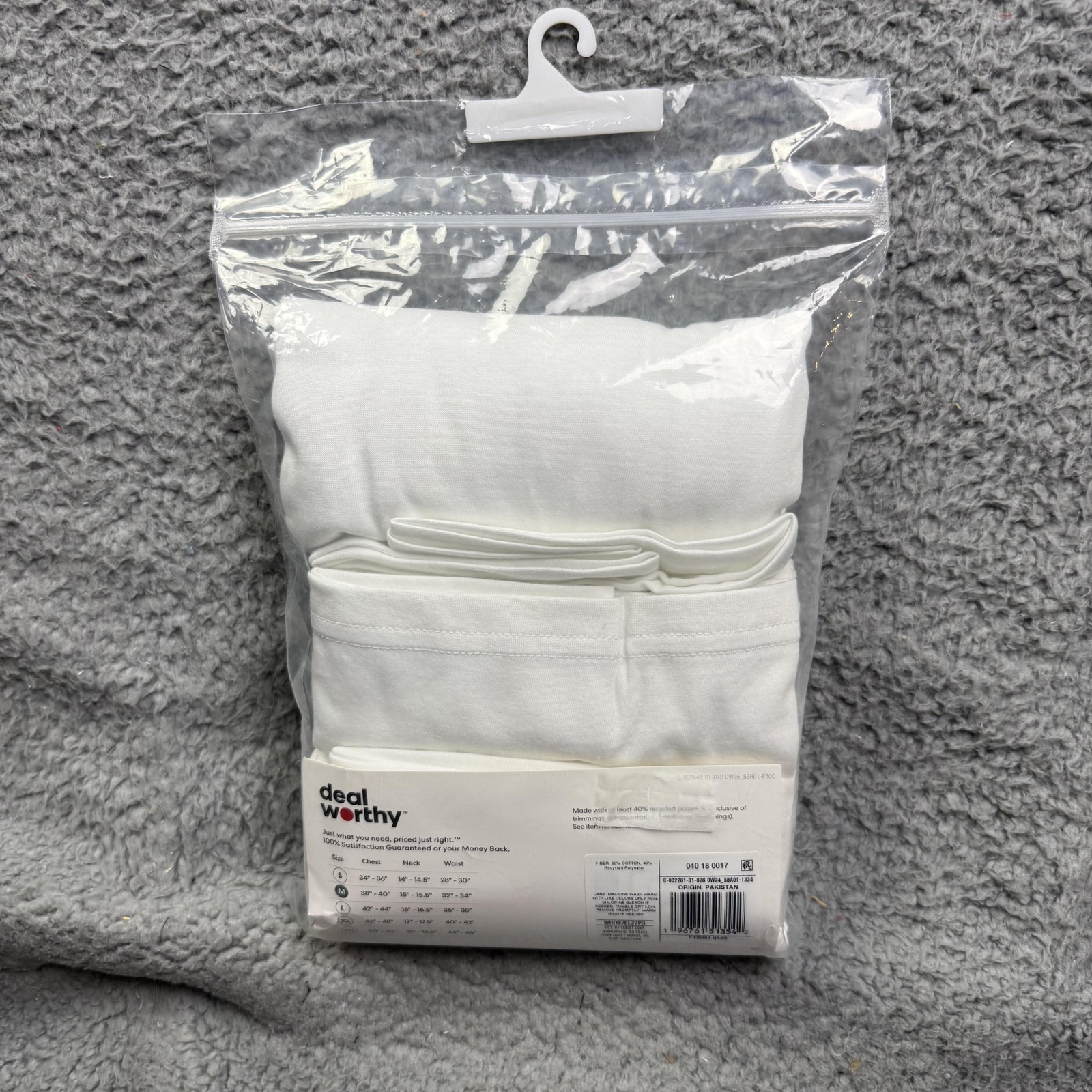 Deal Worthy Shirt Mens Medium White 3 Pack Crew Neck Tees Undershirts Multipack