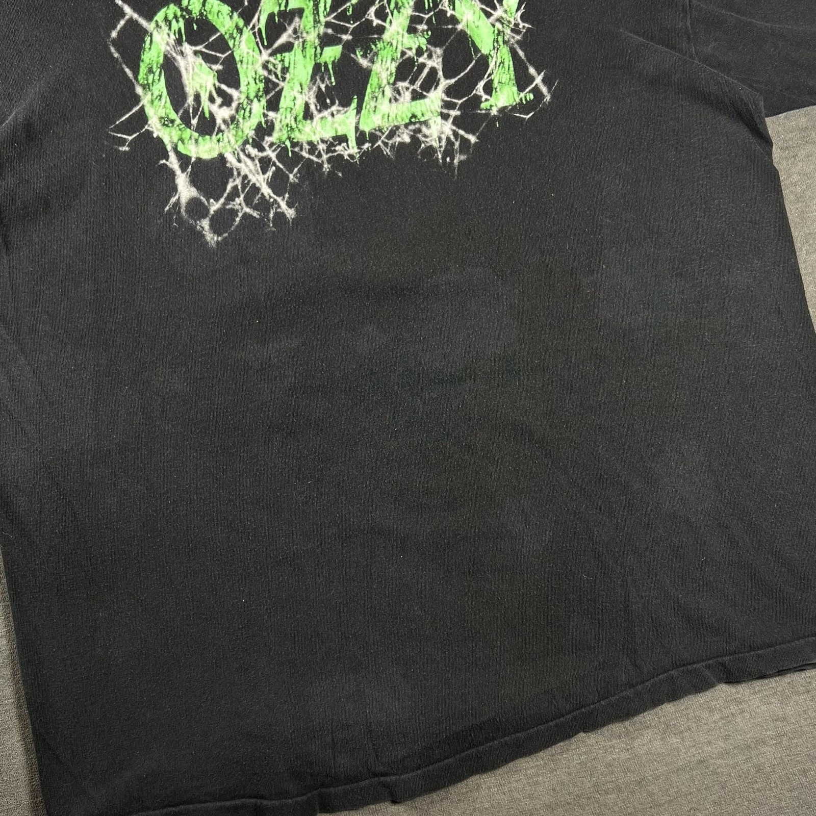 Vintage 1998 Ozzy Osbourne Glow in the Dark Spiderweb Faded Black T-Shirt