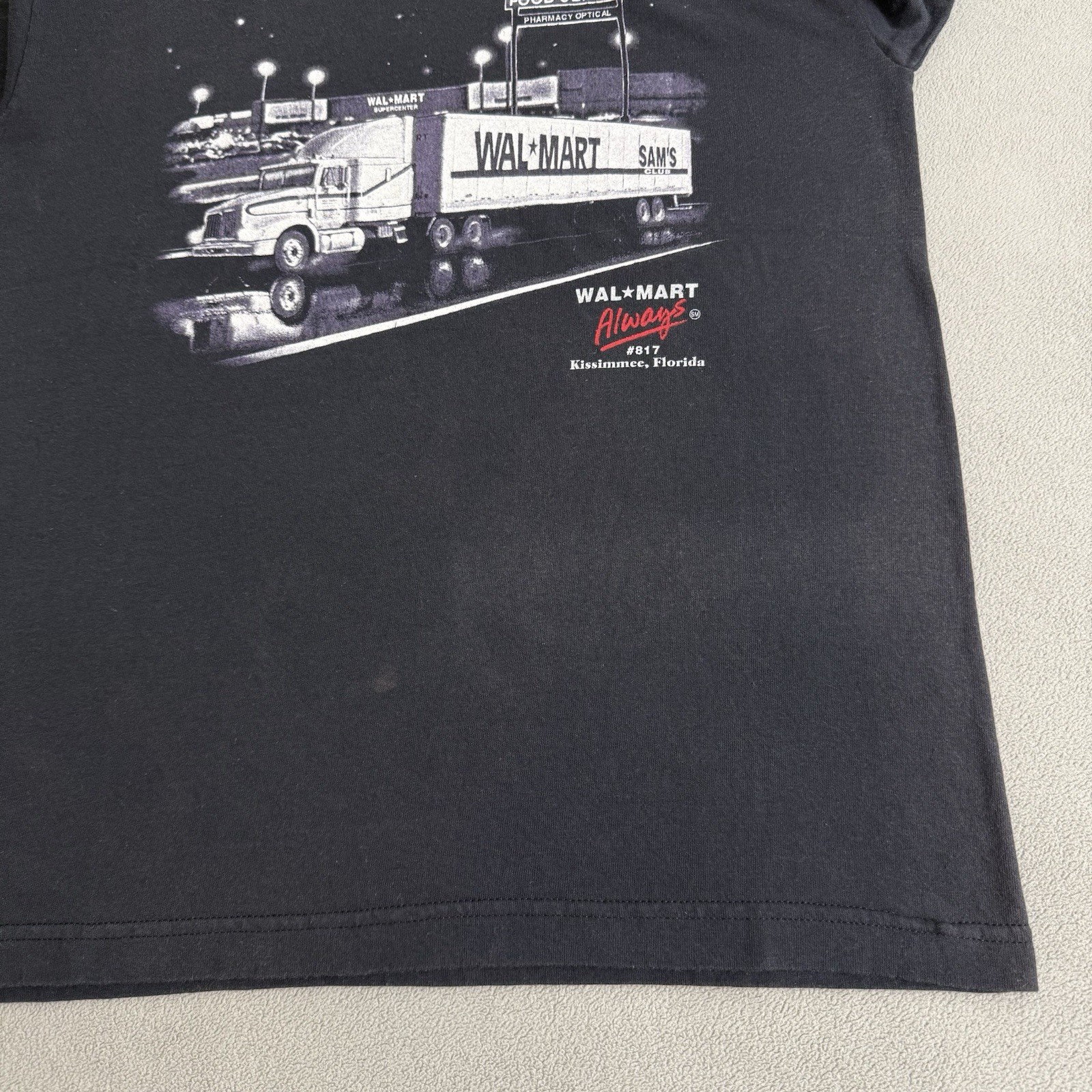 Vintage Walmart Store Trucker Art T-shirt Size M Semi Truck Florida USA 90s Y2K