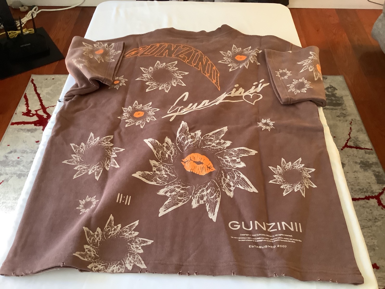 Gunzinii Brown/Orange Short sleeved Shirt. New with Tags