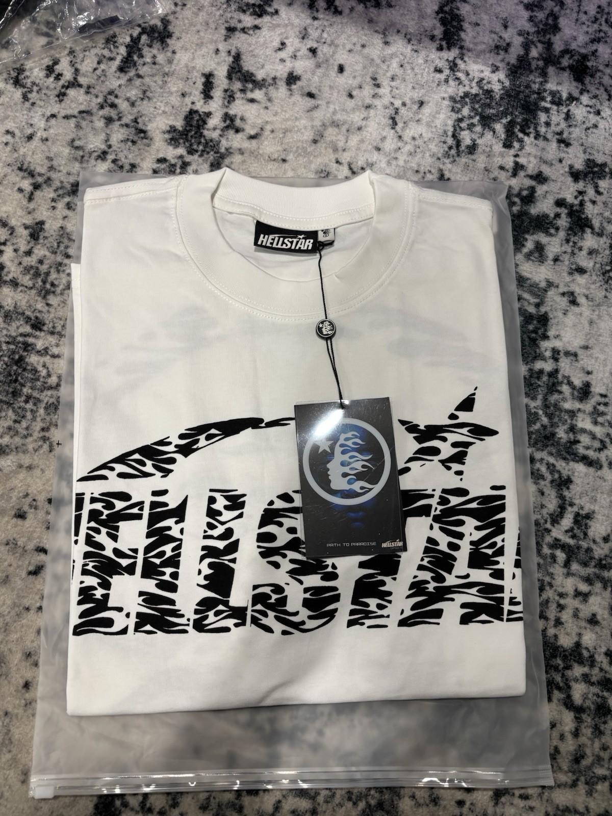 HELLSTAR White Graphic Logo Crew Neck Short Sleeve Unisex T-Shirt Size S