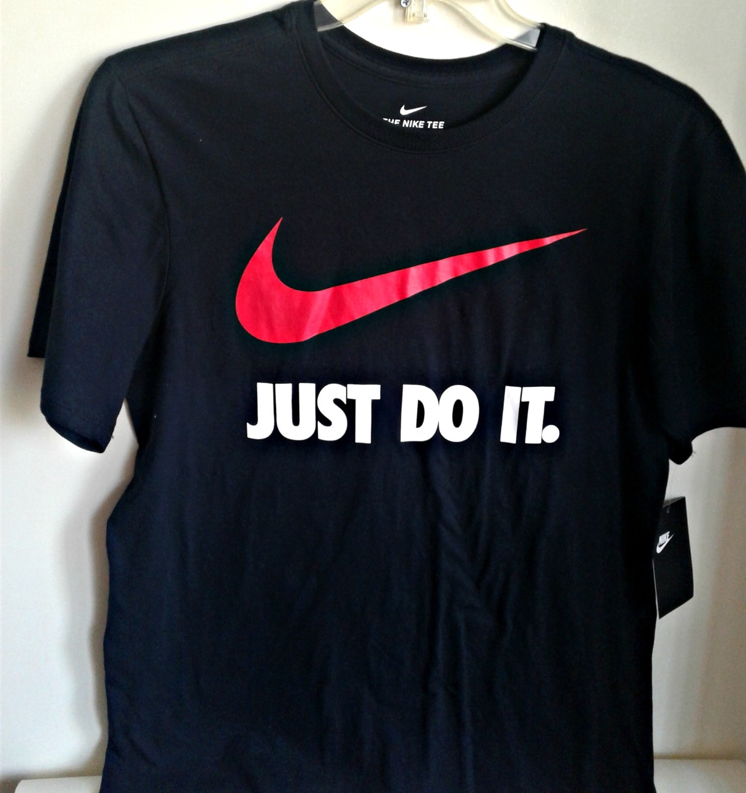 AUTHENTIC NIKE 100% COTTON JDI BLACK/RED/WHITE T SHIRT AA2097-010