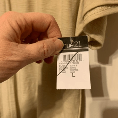 Carbon Size Men’s Large Longer Length Tan T-Shirt *New*