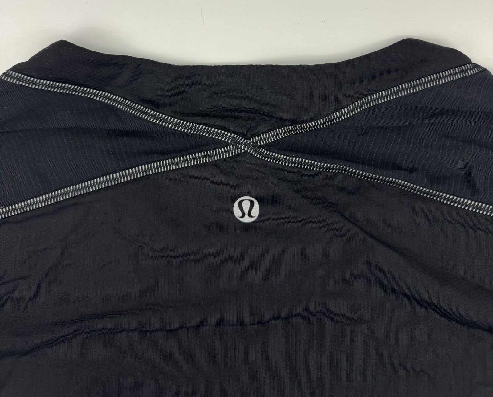 Lululemon Short Sleeve Square Neck T-Shirt Sz L? 41” Chest Black Men