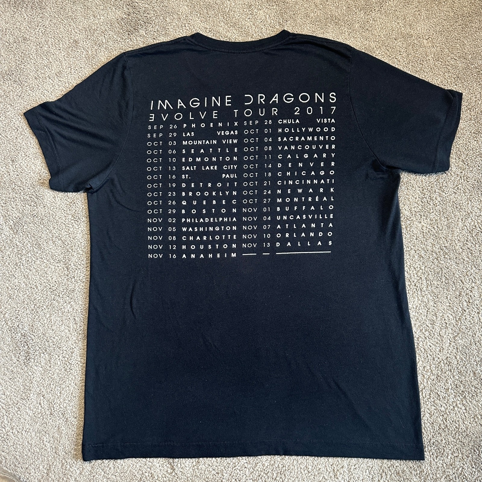 Imagine Dragons Evolve 2017 Concert Shirt Adult Large Black Soft Crew Neck Tee