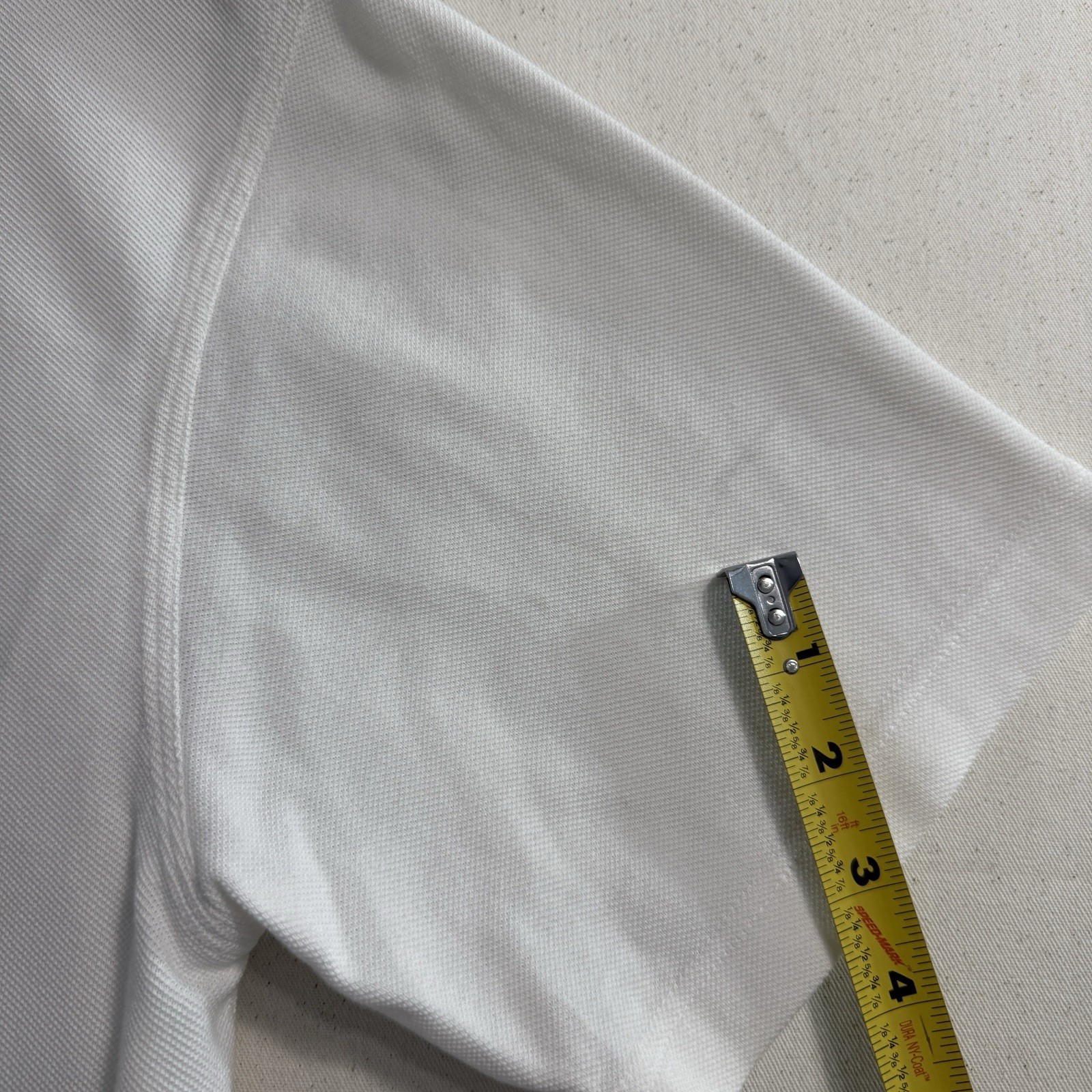 Lacoste Men’s Classic Logo T-Shirt, White Size 5 *stains