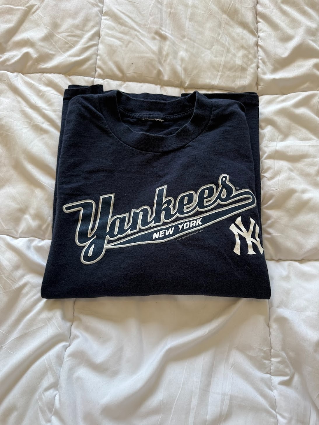 New York Yankees Graphic T Shirt Navy MLB Baseball NY Logo Tee – Large