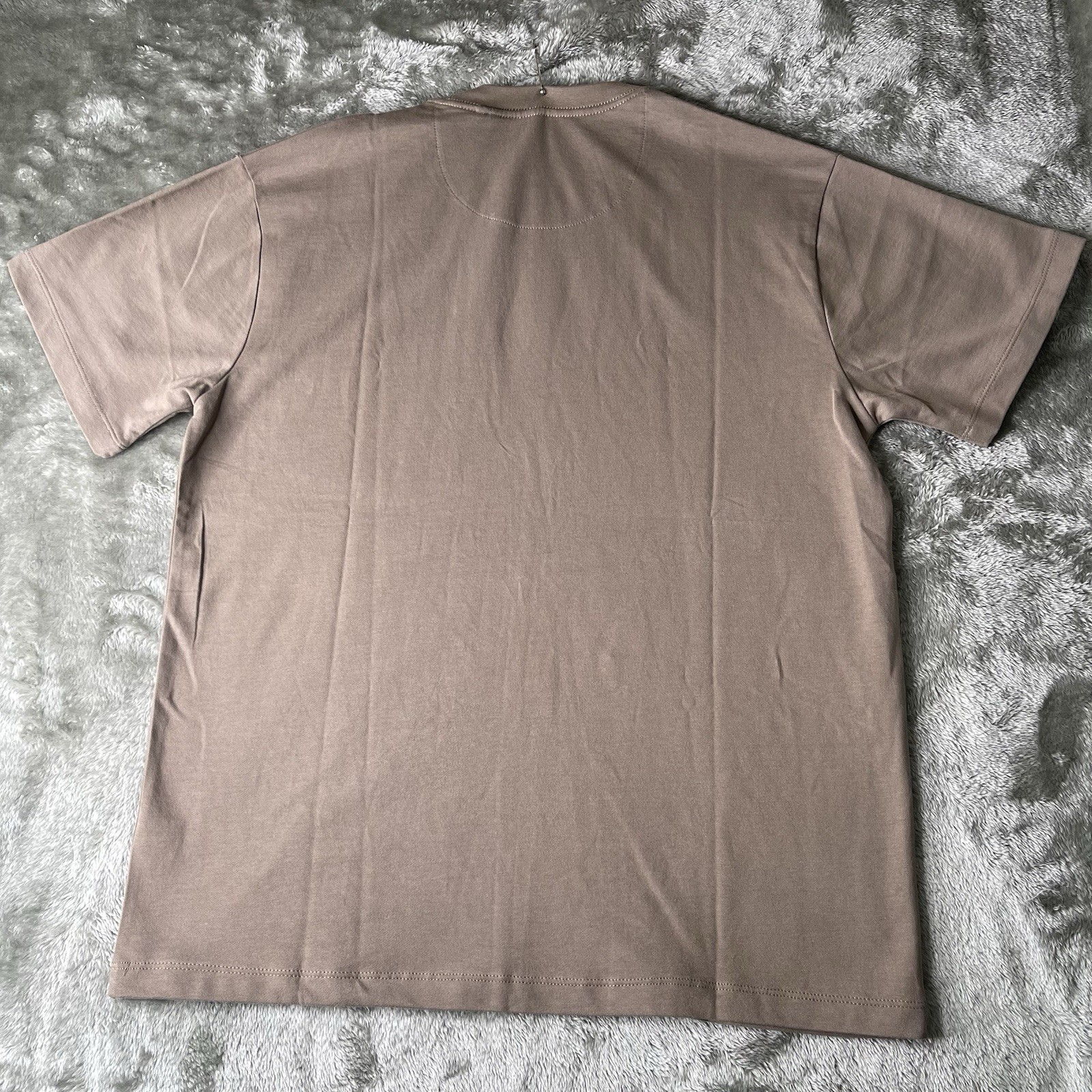 Free Planet Relaxed Fit Tshirt Size Medium Color Brown Streetwear NWT