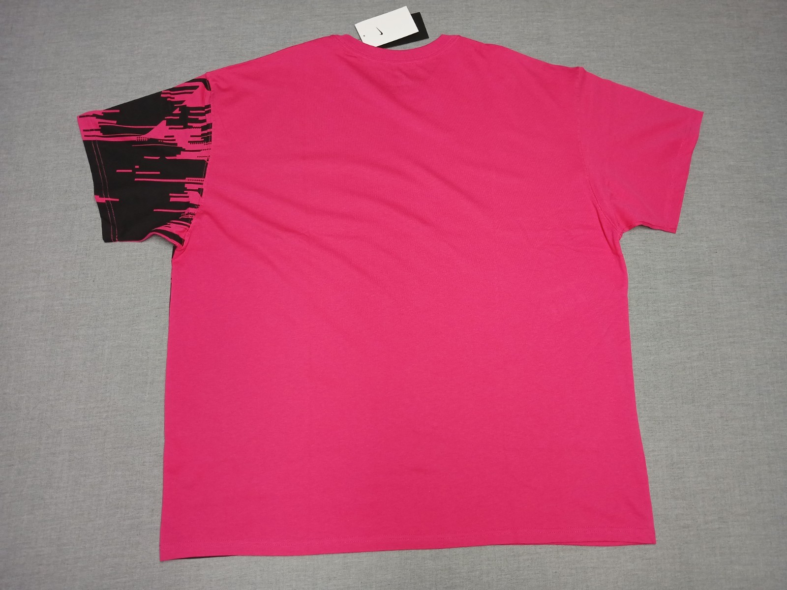 Nike Max90 Mens 2XL Rush Pink Soccer Graphic T Shirt Oversized Football Tee NWT