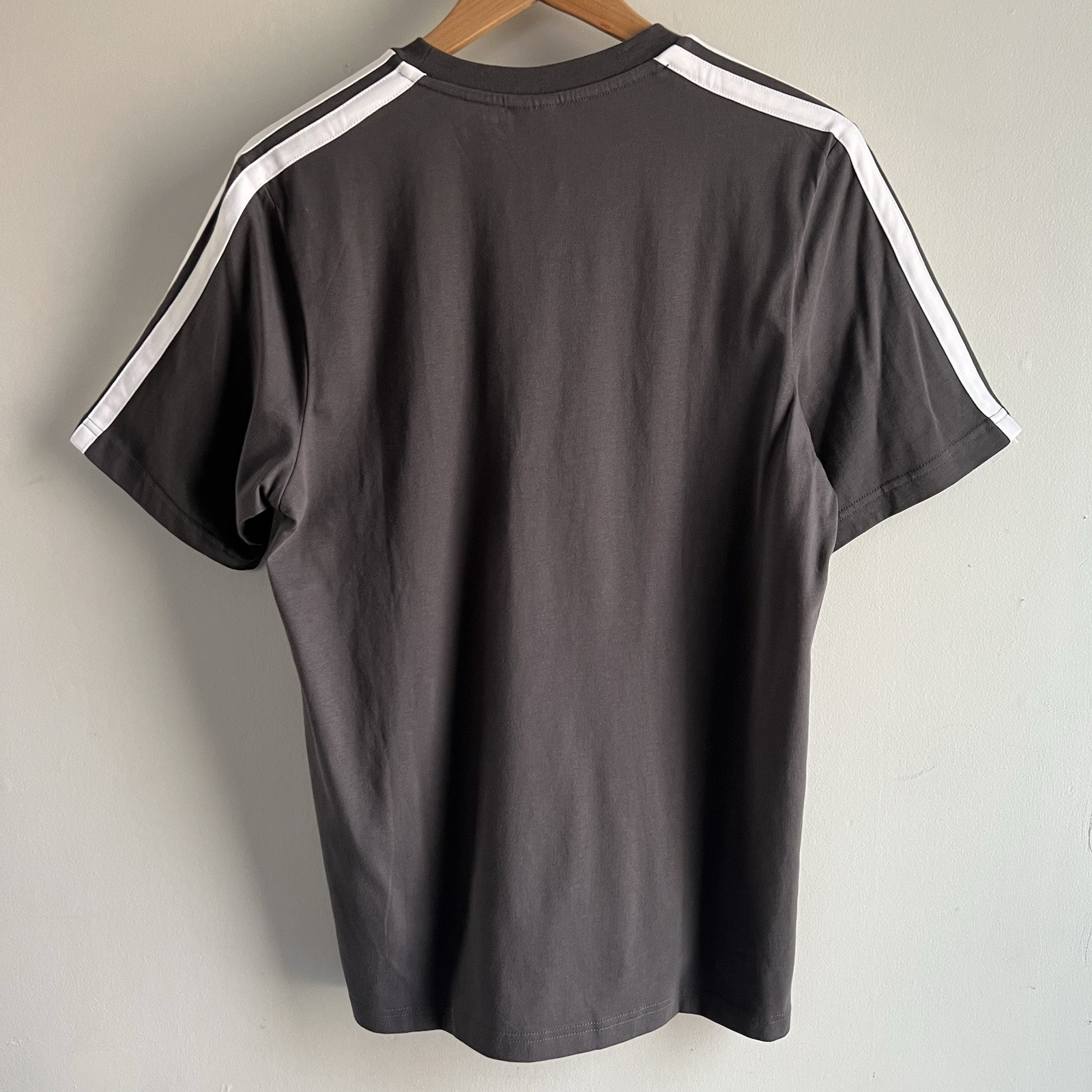 adidas Essentials 3-Stripes Men’s Size S Small T-Shirt Dark Gray NWT