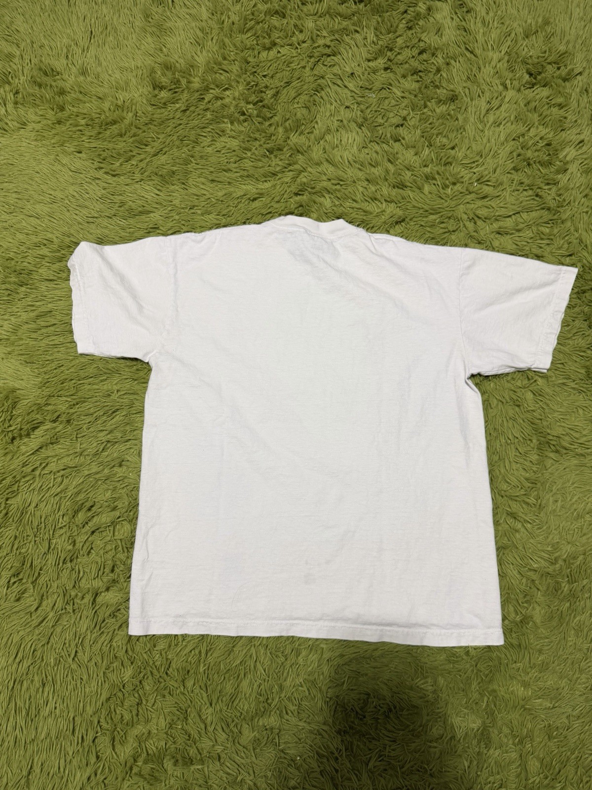Online Ceramics Graphic T-shirt Size Medium White!!!!