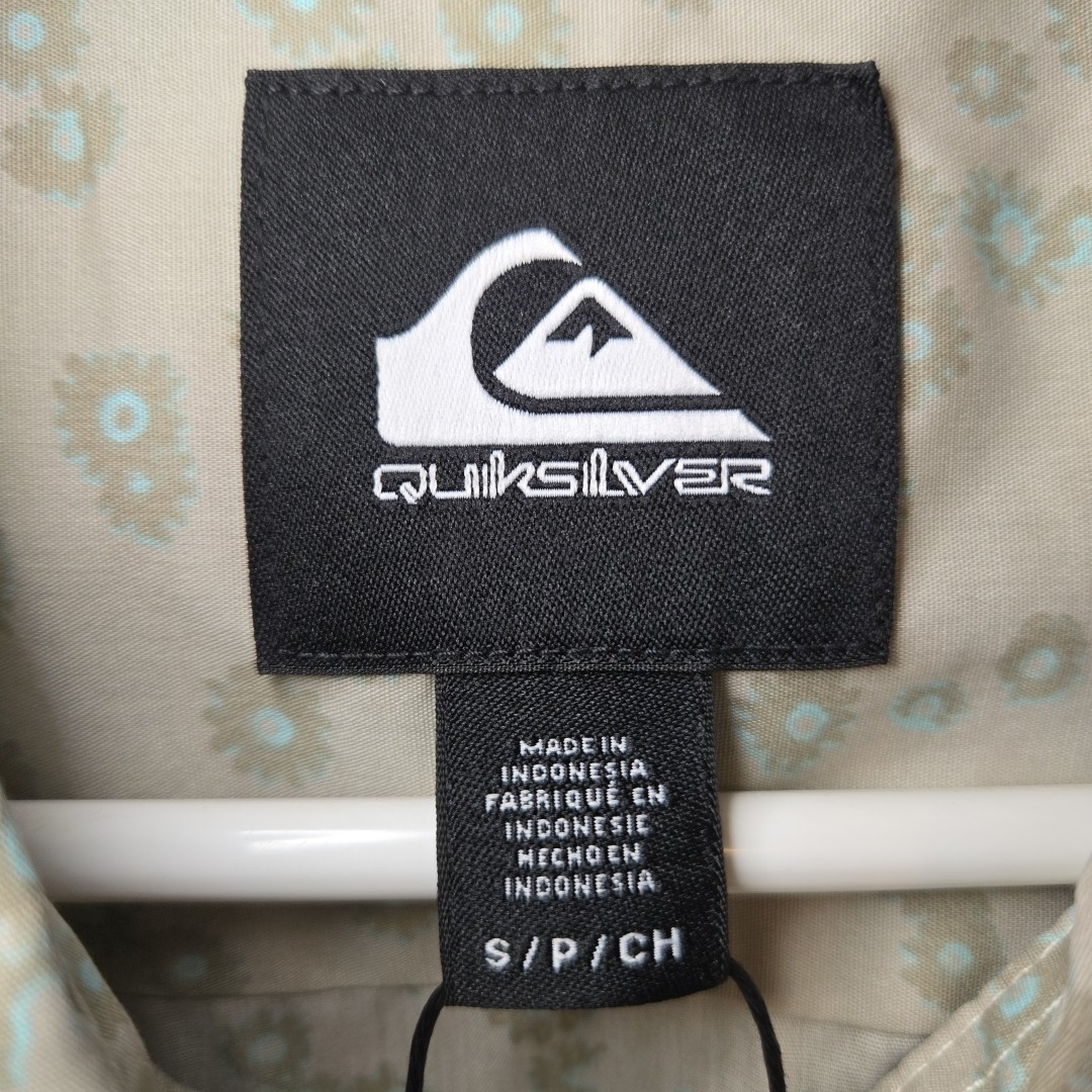 Quiksilver Men’s Cosmic Fields Classic SS Button Up Shirt Gray Size Small NWT