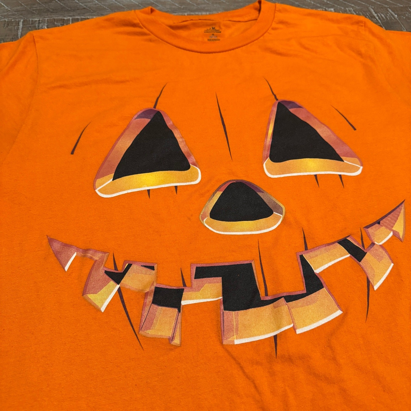 Way to Celebrate Size M Halloween Jack-O-Lantern Pumpkin Graphic T-Shirt Fall