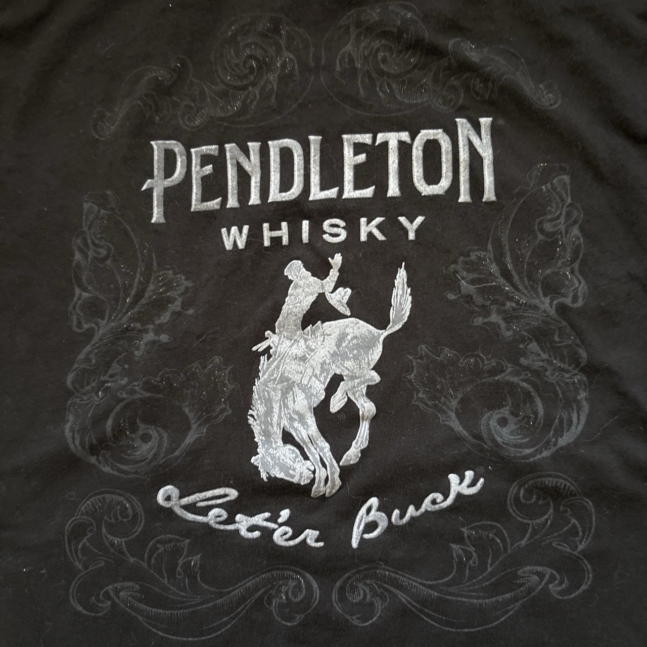 Men’s Pendleton Whisky Let’er Buck Short Sleeve T-Shirt. Size Small