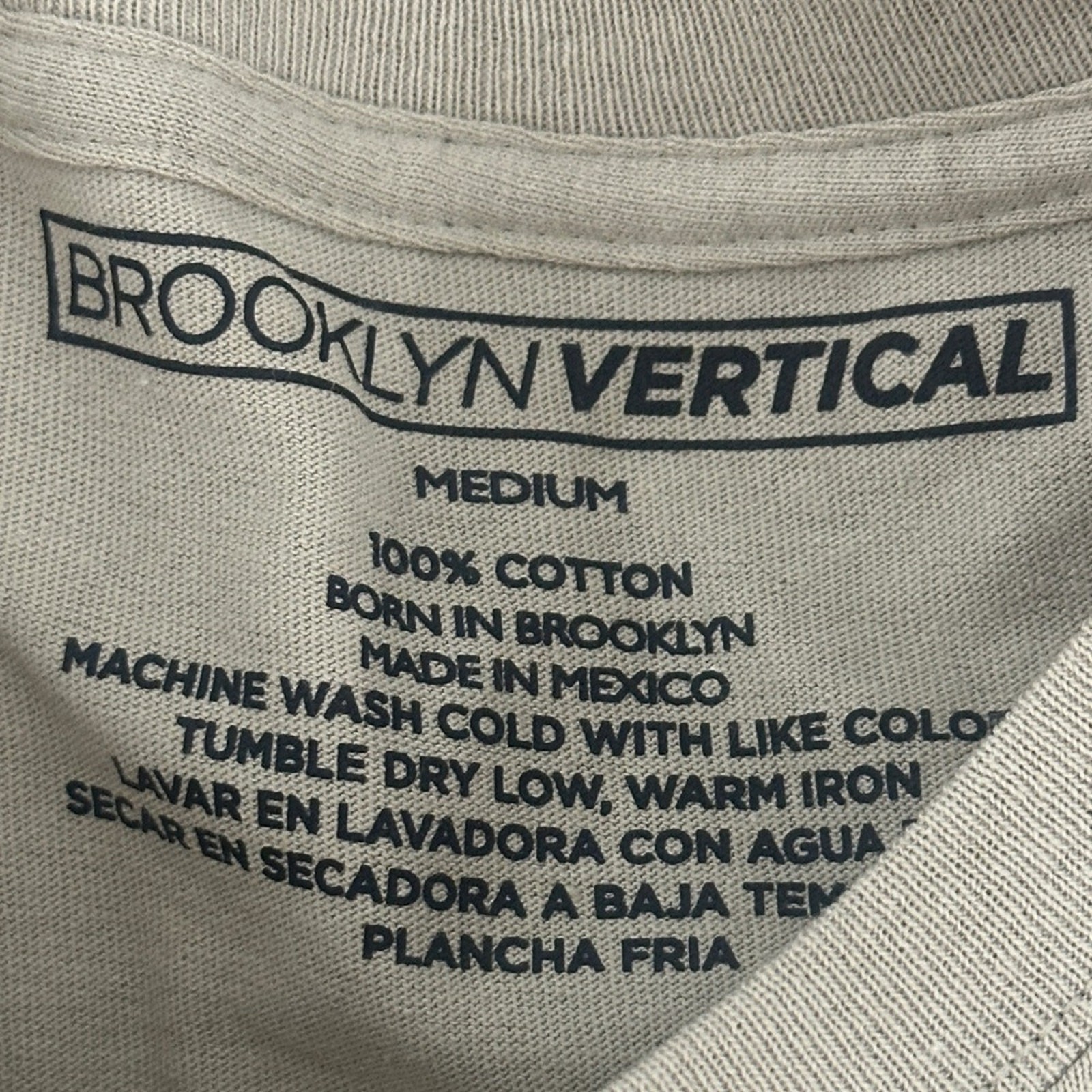 Brooklyn Vertical Tan Michael Myers Halloween Unisex Tshirt NWOT