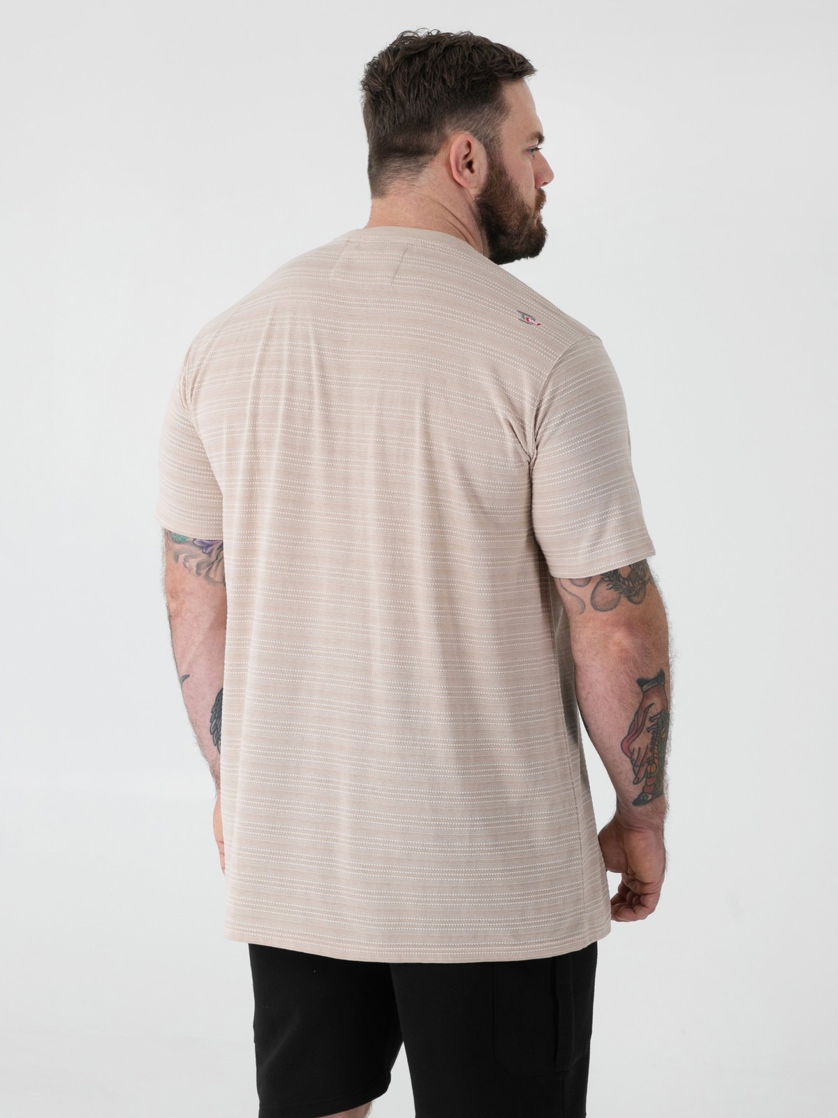 D555 Dingle Men’s Crew Neck Fashion Short Sleeve T-shirt with Chest Pocket