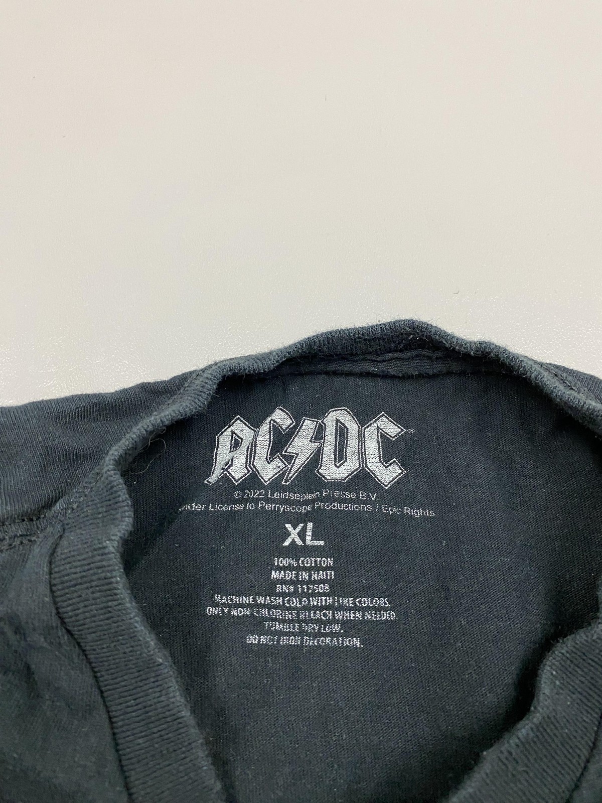 Shirt Mens XL Black AC/DC Highway To Hell Graphic Tee Crewneck Tagless Cotton