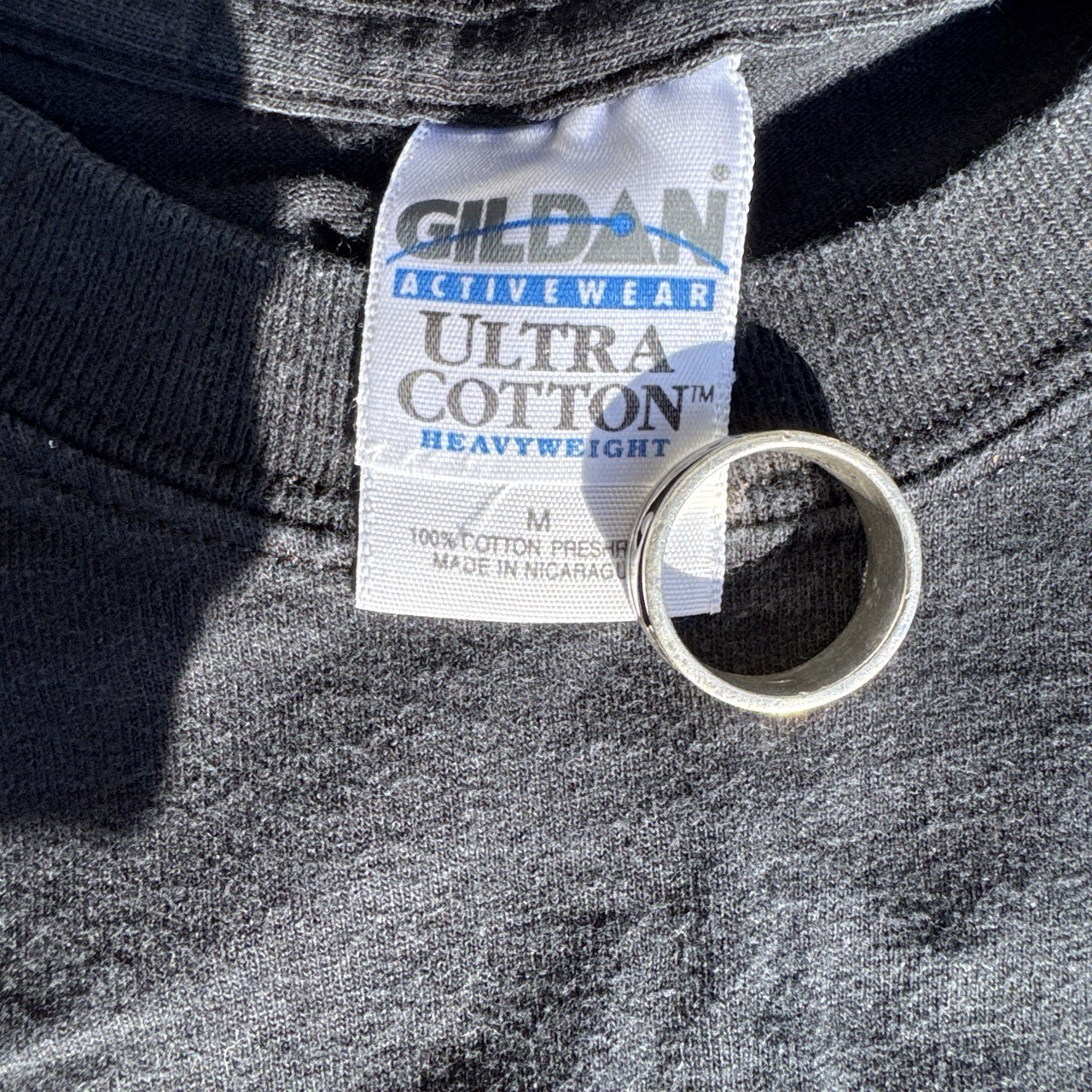 Gildan Ultra Cotton Black Inferno Heinze Troupe Graphic Tee Crew Neck M