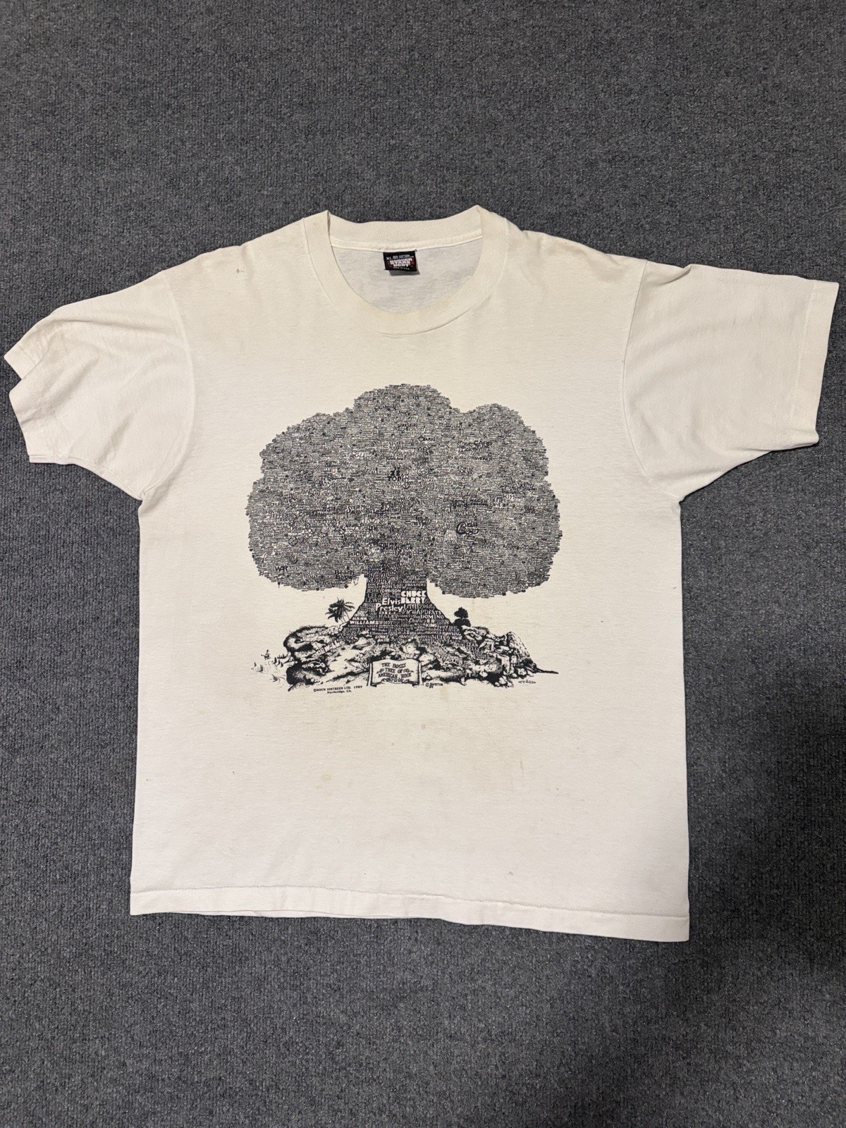Screen Stars Best Men’s XL White Tree Print vintage shirt , single stitch