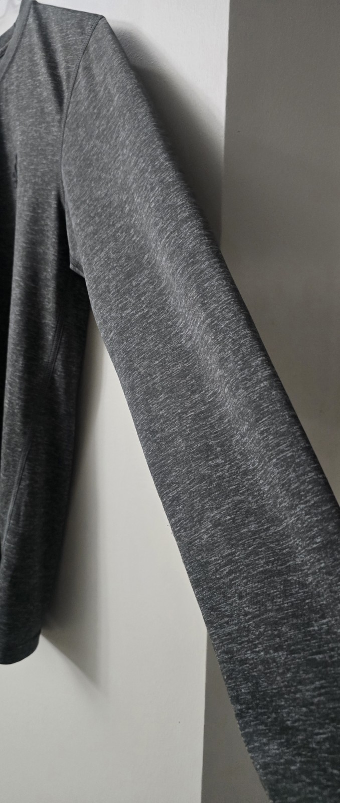 Addias Ultimate Tee Men’s Dark Gray Shirt Climate S