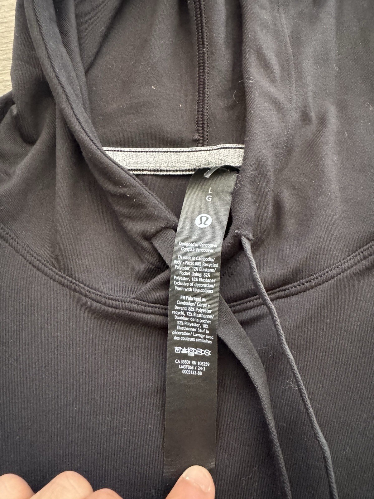 lululemon men’s large Soft Jersey Pullover Hoodie