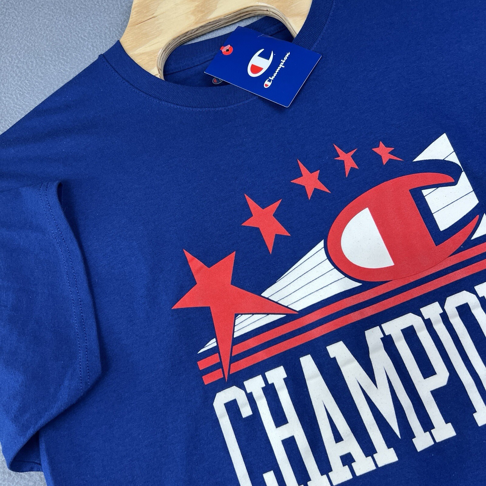 Champion T-shirt Mens Large Red White and Blue Logo Short Sleeve Graphic Tee