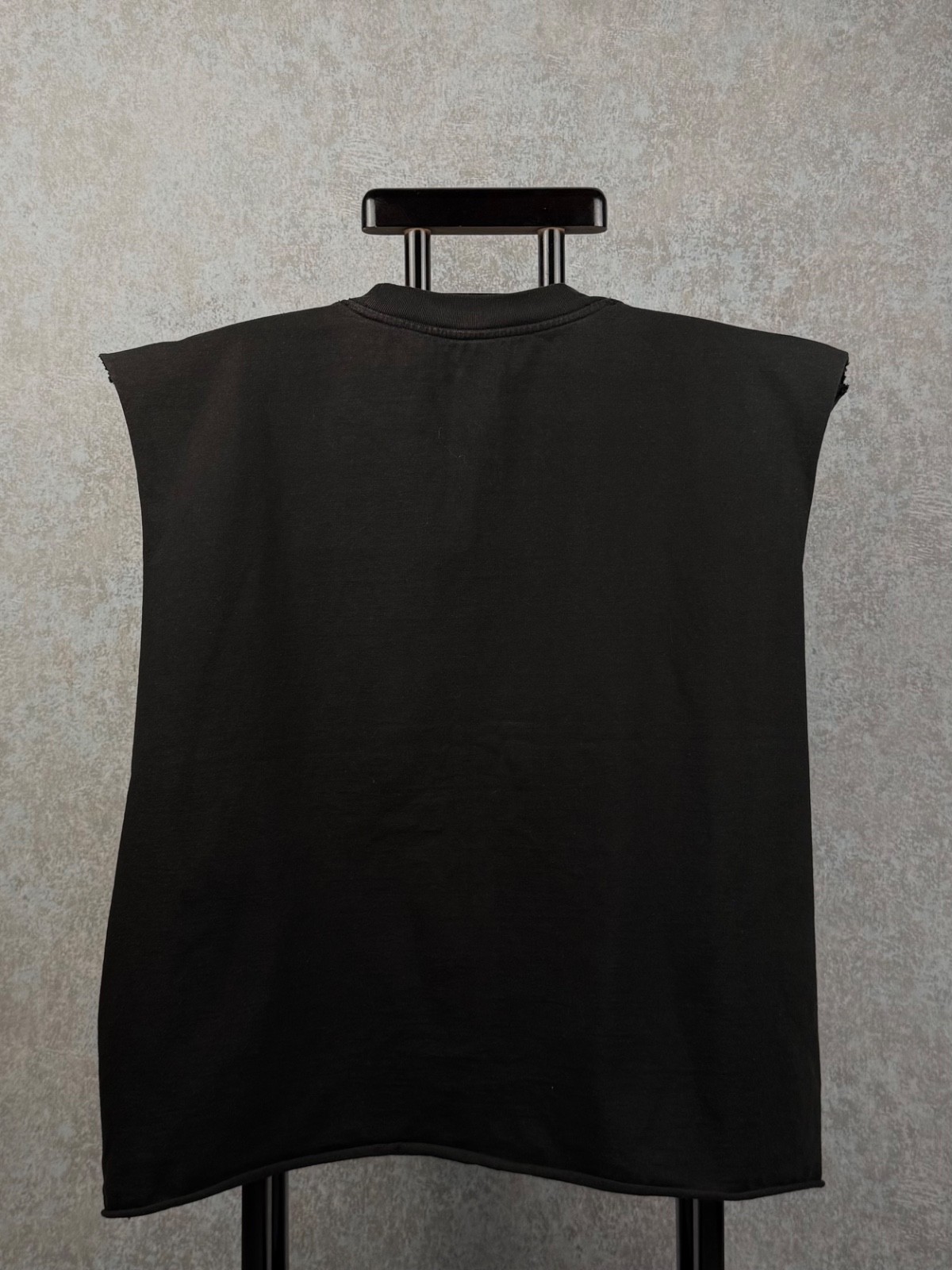 YEEZY GAP Rare Unreleased Black Muscle Tee Sleeveless Cut Off Tank Top Size L