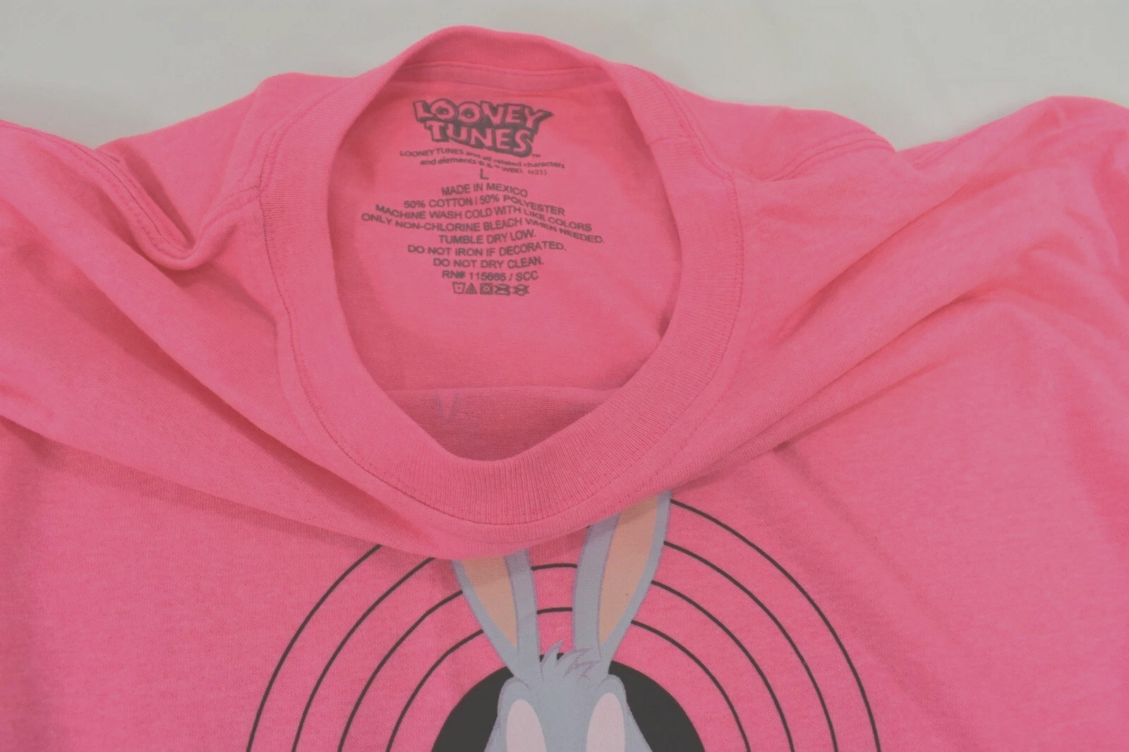 Looney Tunes Mens Bugs Bunny Pink Retro Bullseye Graphic Shirt New L, XL