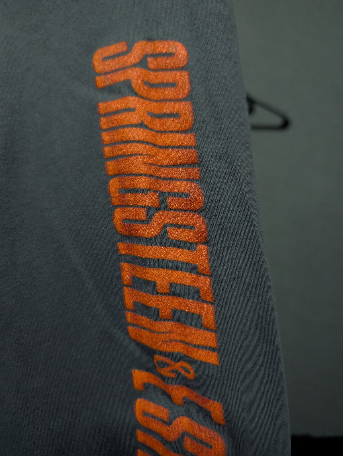 Bruce Springsteen E Street Band 2023 Tour XL Gray LS Tee Shirt 21″ W X 29.5″ L