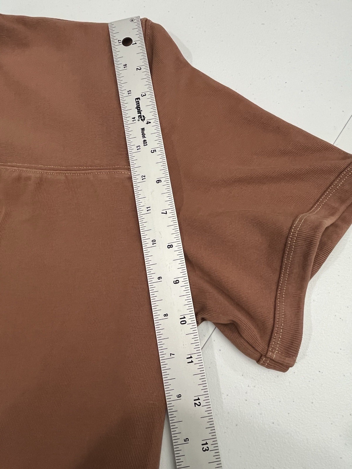 Taylor Stitch T Shirt Mens 44 Brown Heavyweight 100% Organic Cotton