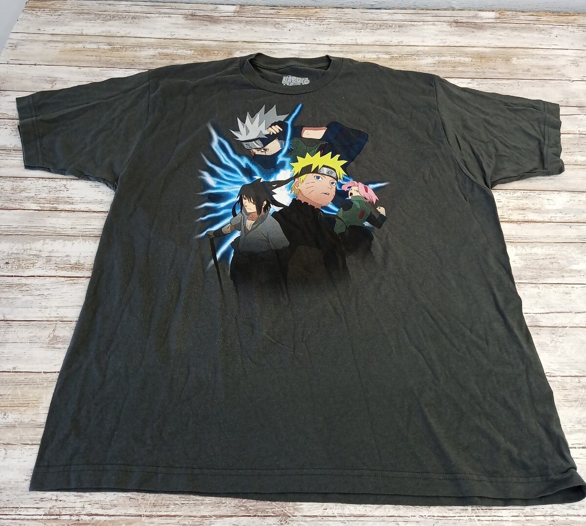 Naruto Shippuden T-shirt Size Extra Large XL gray Vintage Sasuke Kakashi 02-07
