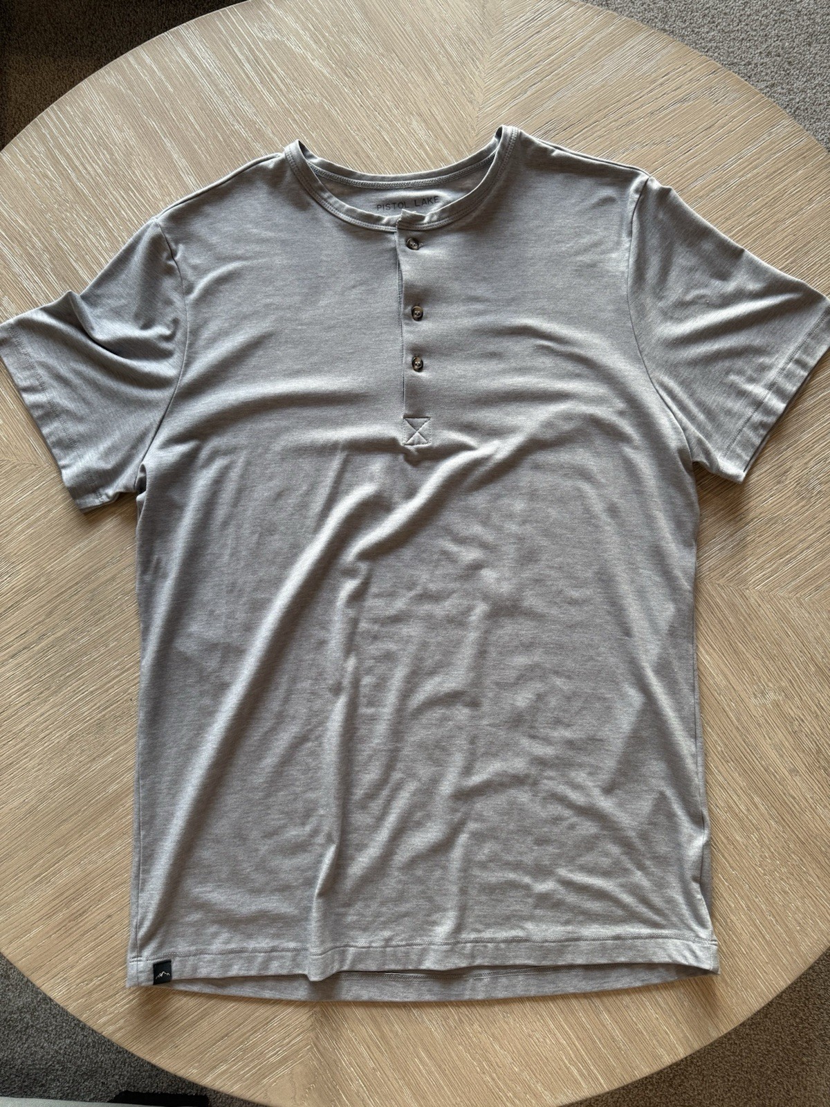 Pistol Lake Men’s Short Sleeve Henley XL Gray